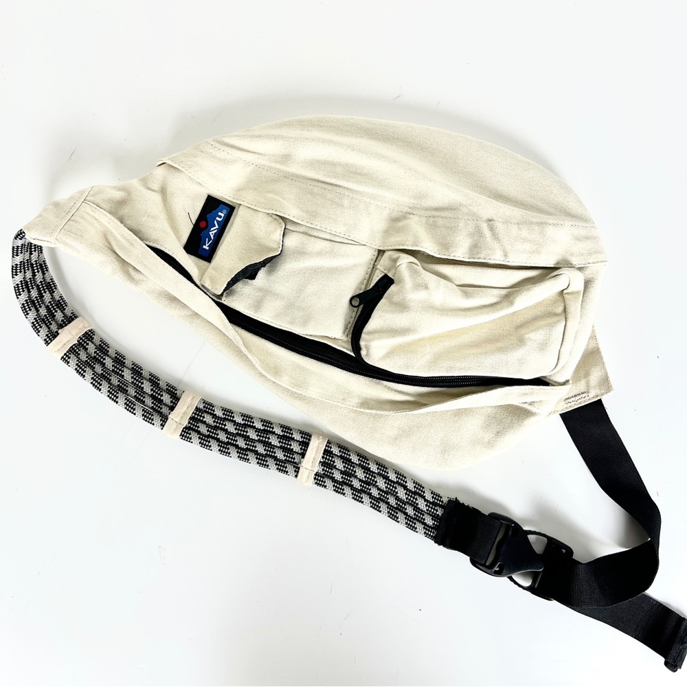 KAVU ‘Hyphen’ Natural Canvas Cream Sling Bag